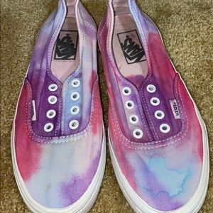 Women Tie dye vans